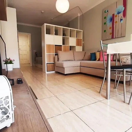 Apartamento In Puerto De La Cruz, Martianez District, 50 Meters From The Sea